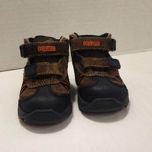 OshKosh B'gosh Boy Boots Size 7 EUC Brown Boots Boys Winter Boots -I love offers
